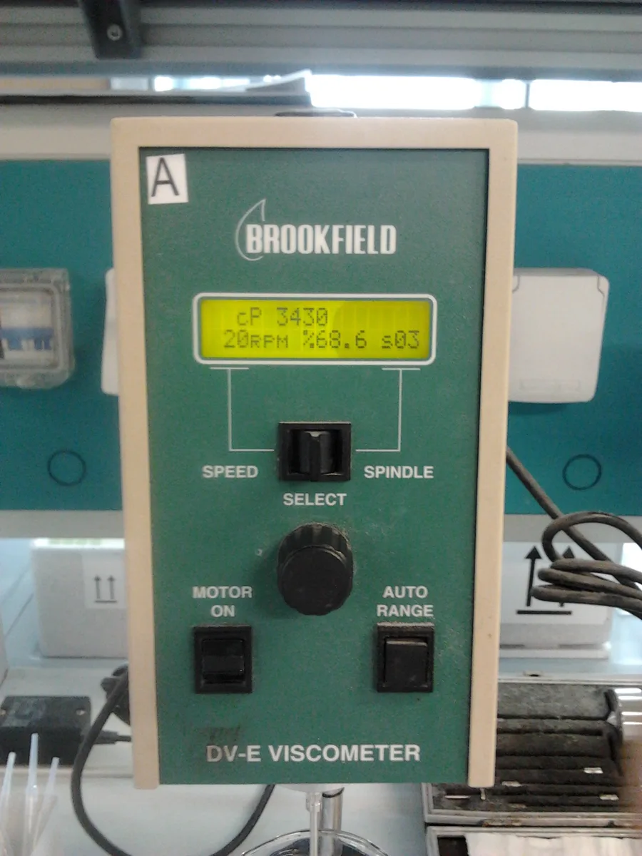 Digital rotational viscometer